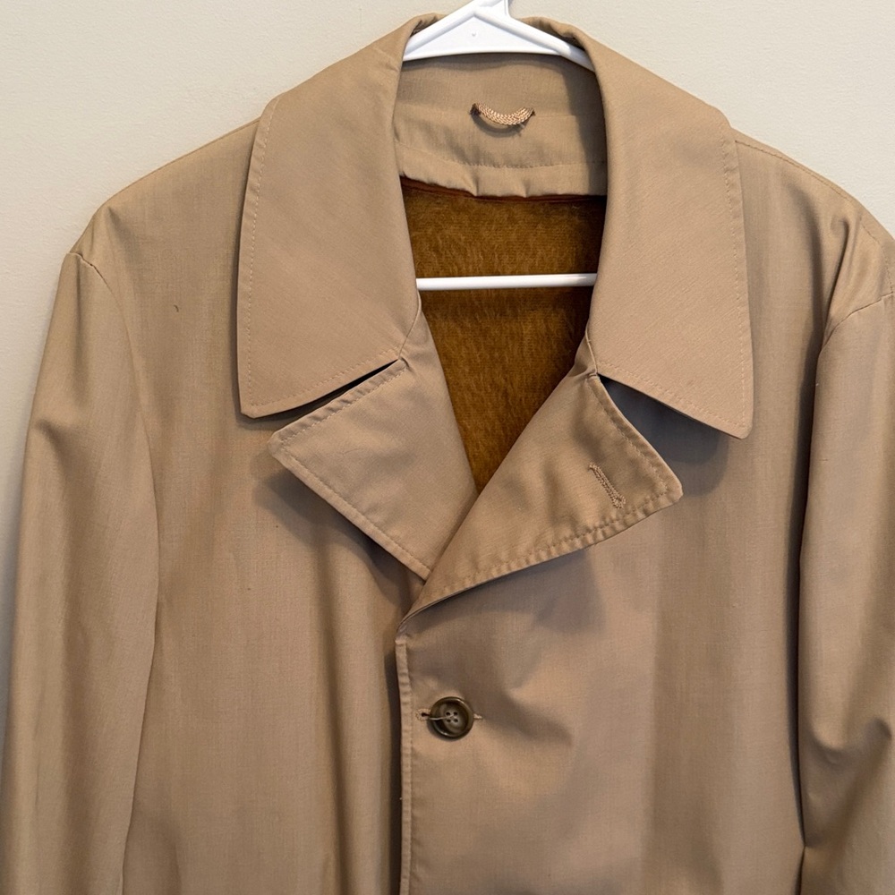 Trendy Vintage Classic Beige Menswear Trench Coat. Removable Zip Liner. Size XL - Picture 5 of 8